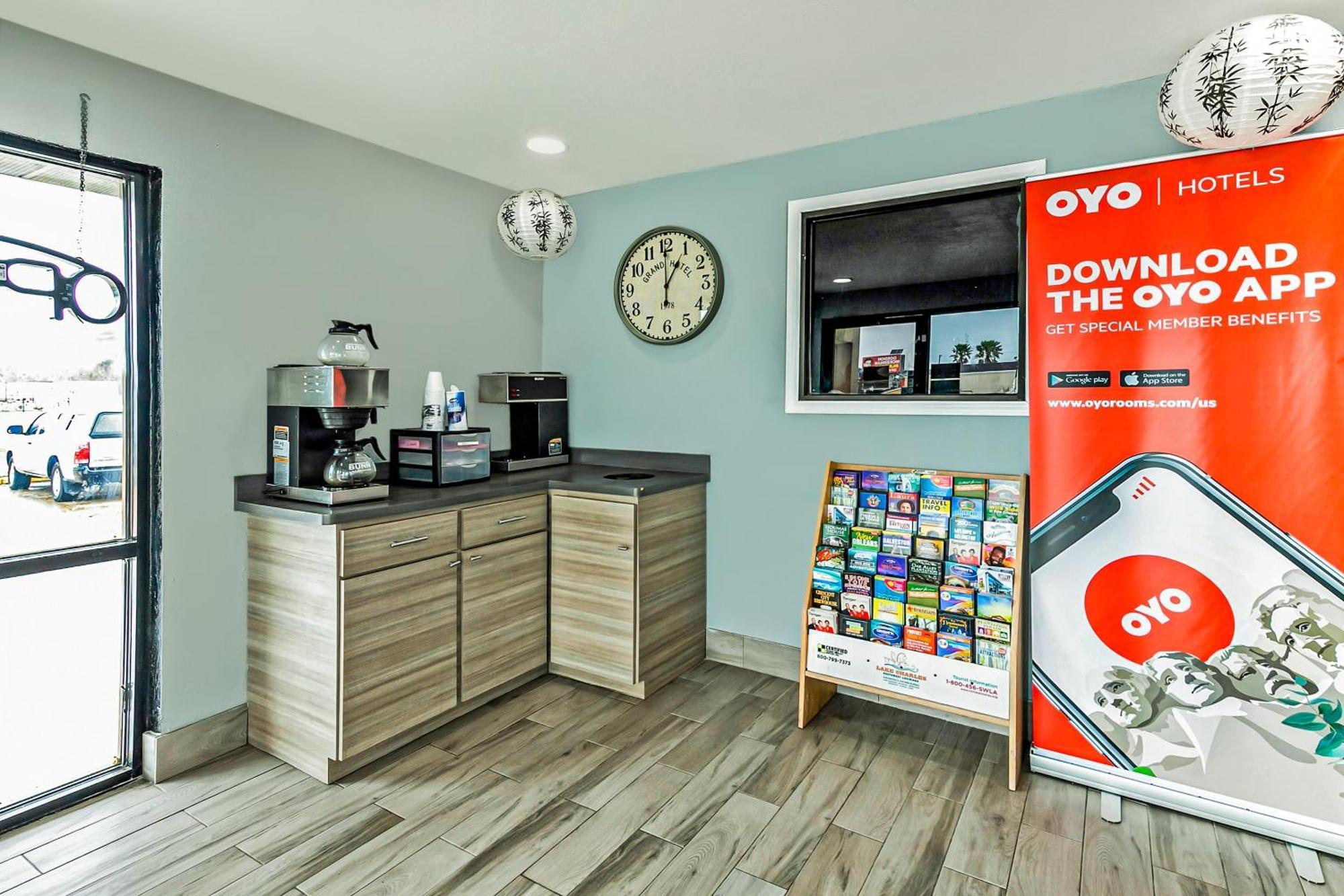 Oyo Hotel Lake Charles Hwy 10 Zewnętrze zdjęcie